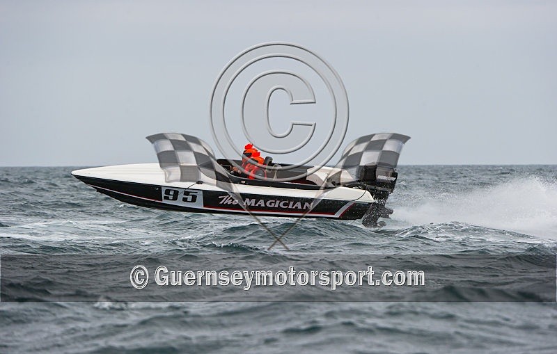 Powerboat_2011_Round-3-87 - ROUND-3 NORTH BEACH OUTER