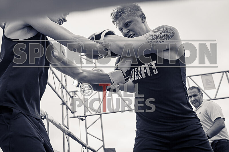 BOUT 7- Luke the Attack Man Atkinson v Chris Granite Gavey-34 - BOUT 7- Luke 'the Attack Man' Atkinson v Chris 'Granite' Gavey