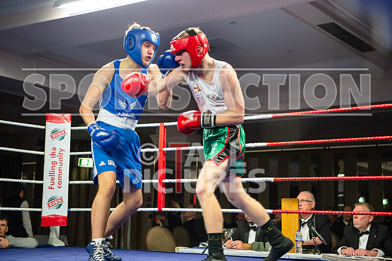 BOUT-6_Middleweight- Luke Robert v Gabriel McHugh-5 - BOUT-6_Luke Robert v Gabriel McHugh