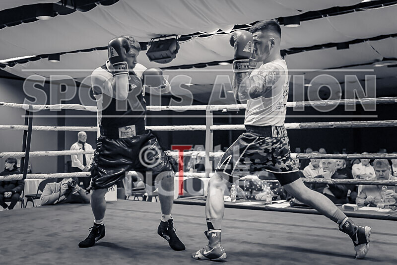 BOUT 10 - Casey De La Mare v Jamie Way-10 - BOUT 10 - Casey De La Mare v Jamie Way