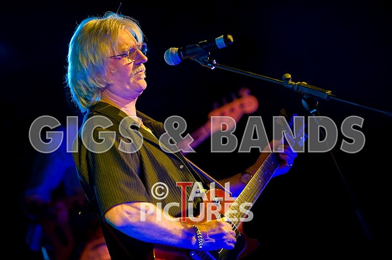 Pete Frampton  Friends-4 - PETE FRAMPTON & FRIENDS AT RoA-1