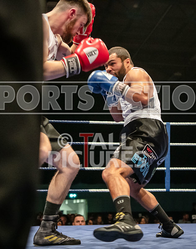 BOUT-19 - Chris Sumner v Courtney Frimpong-6 - BOUT-19 - Chris Sumner v Courtney Frimpong