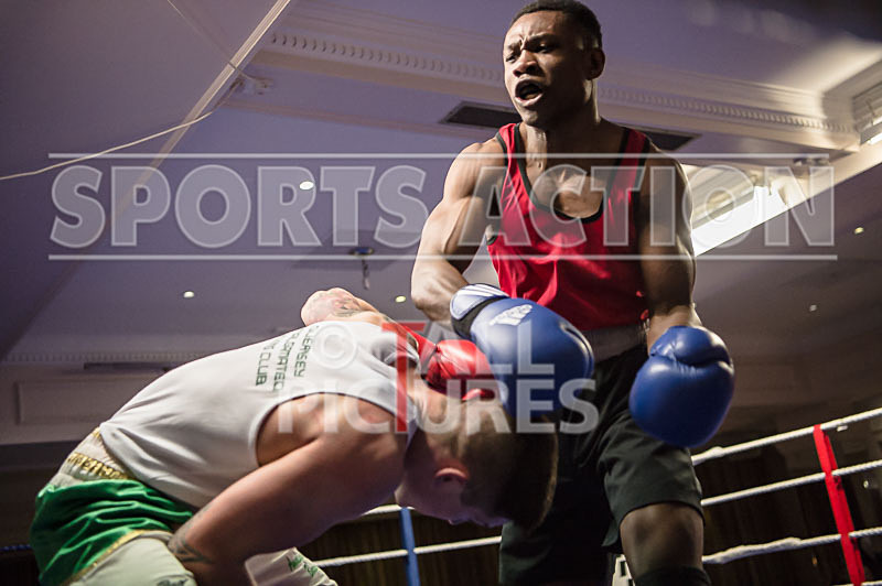 Bout - 11_Casey De La Mare v Babatunji Ogiunniya-26 - Bout - 11_Casey De La Mare v Babatunji Ogiunniya