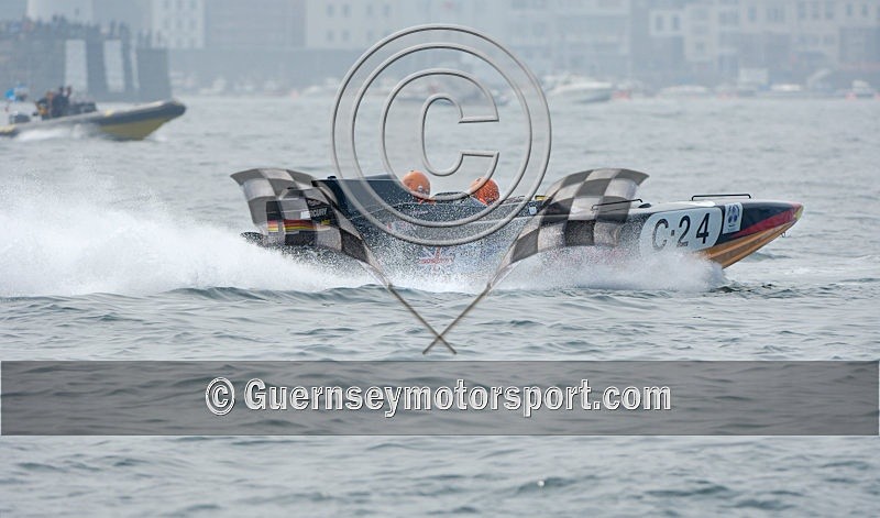 Honda Powerboat_C24-2 - POWERBOAT RACING 2006