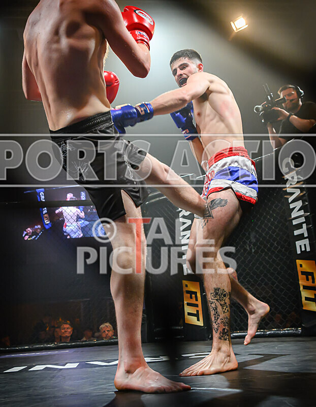 BOUT- 8 Lewis Bentley v Luke OConnor-53 - BOUT 8 - Lewis Bentley v Luke O'Connor