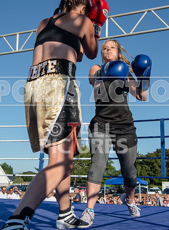 BOUT-2- Georgie The Cyclone Smith v Kayleigh White-11 - BOUT-2 Georgie 'The Cyclone' Smith v Kayleigh White