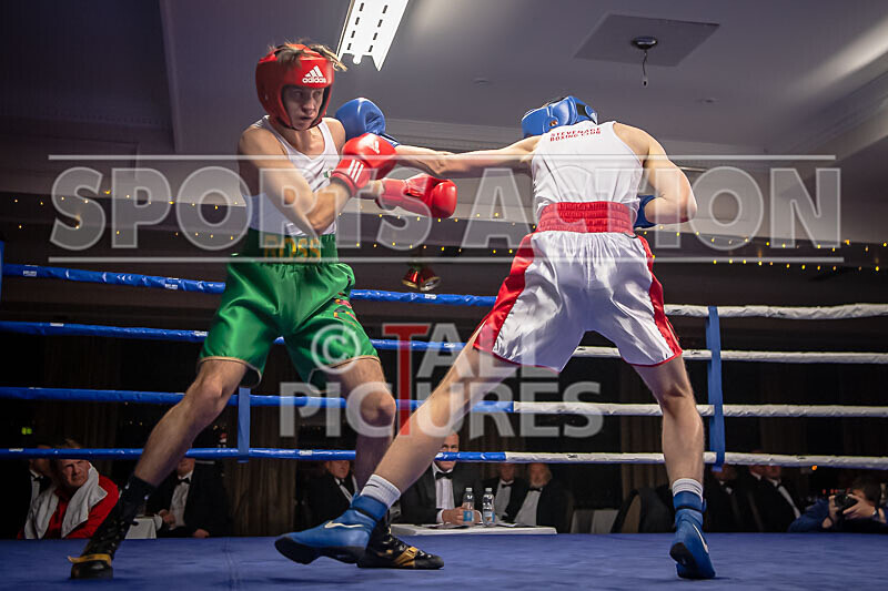 BOUT 4_Ross Vinning v Henry Wells-25 - BOUT 4_Ross Vinning v Henry Wells