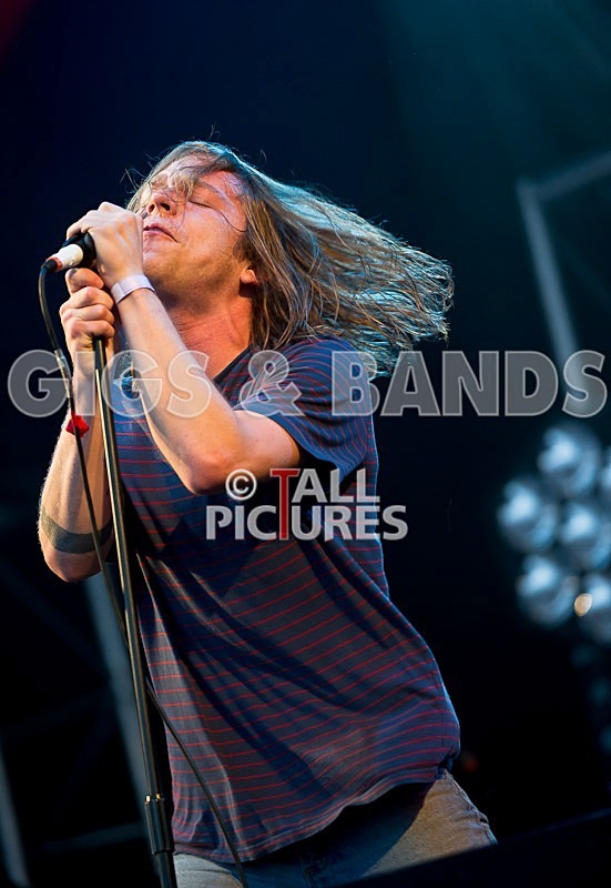 Cage the Elephant-61 - CAGE THE ELEPHANT