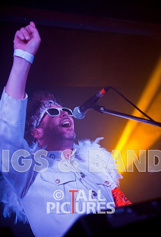 Fade to Grey-3 - FADE 2 GREY