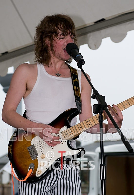 Lib Day08-193 - 2008 DAYTIME ATMOSPHERE