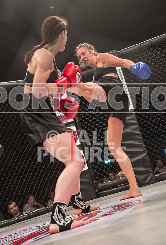 Zoe Findlay v Lolly Guard-78 - BOUT 3