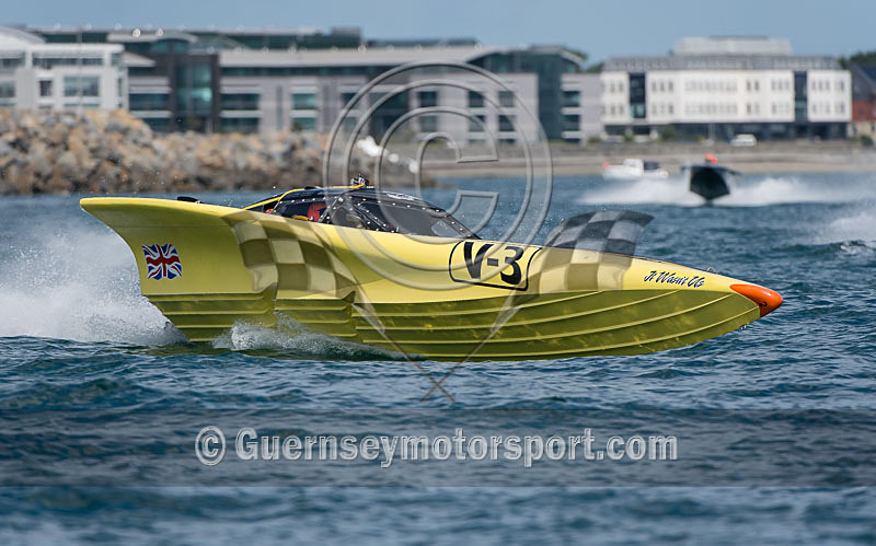 Powerboat_2014_Race-8-45 - RACE-8