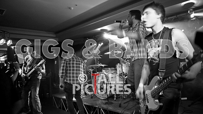 She Haunts the Roads-56 - SHE HAUNTS THE ROADS RoA-8