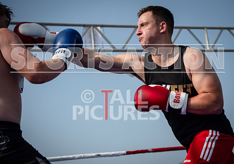 BOUT 1 - Ivan -El Terrible- v Elliot Cocket-22 - BOUT 1 - Ivan 'El Terrible' Donaldson v Elliot Cocket