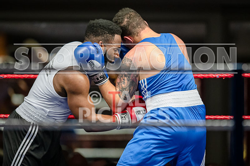 BOUT-7_Oblie Botchway v Mason Small-7 - BOUT-7_Oblie Botchway v Mason Small