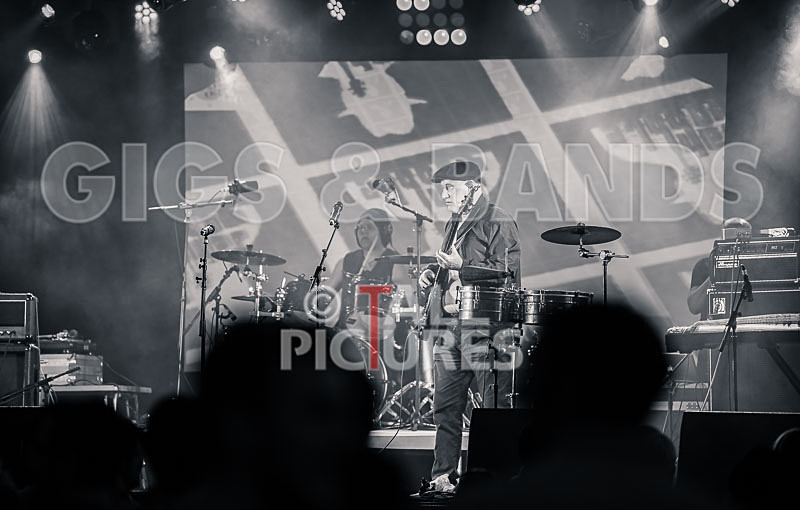 Jah Wobble  The Invaders of the Heart-33 - JAH WOBBLE & THE INVADERS OF THE HEART