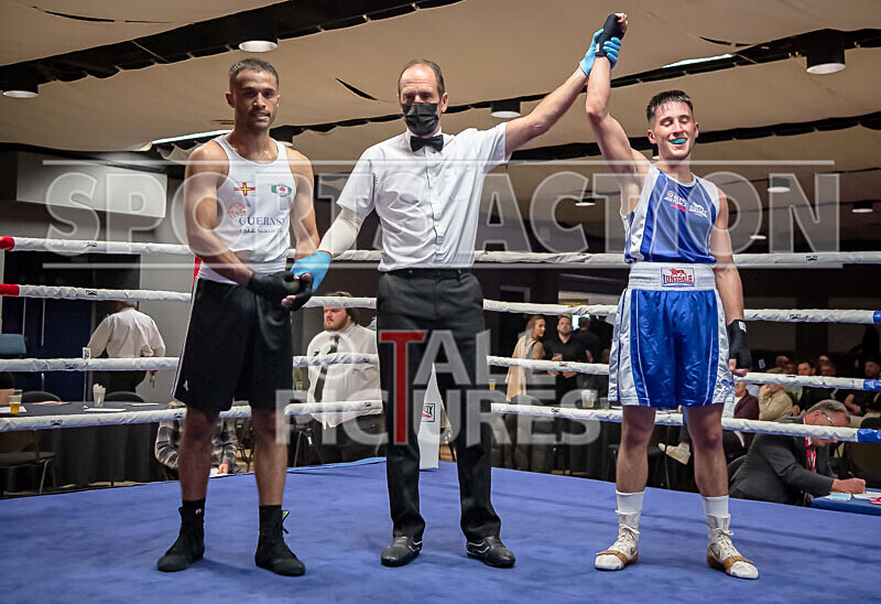 BOUT 2_Marcus Magloire v Sam Anderton-16 - BOUT 2_Marcus Magloire v Sam Anderton
