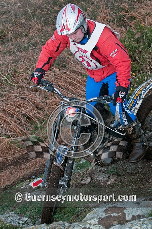 Two Day-129 - 2009 2-DAY TRIALS