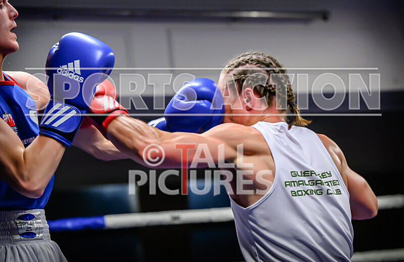 BOUT- 6 - Jamie Wilson v Declan Hunt-24 - BOUT 6 - Jamie Wilson v Declan Hunt