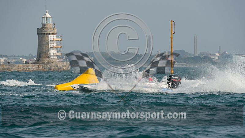 Worlds Powerboats_2014_Race-2-159 - UIM CLASS 3A & 3B WORLD OFFSHORE CHAMPIONSHIP_RACE-2