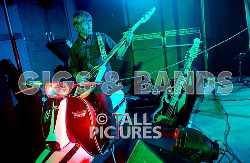 Thee Jenerators-202 - THEE JENERATORS