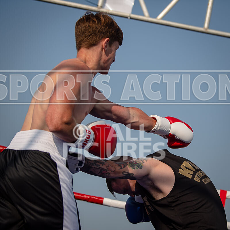 BOUT 7 - Brandon -Bravehart- Ashplant v Martin -the not so Ranging Bul - BOUT 7 - Brandon 'Bravehart' Ashplant v Martin 'the not so Ranging Bull' Le Prevost