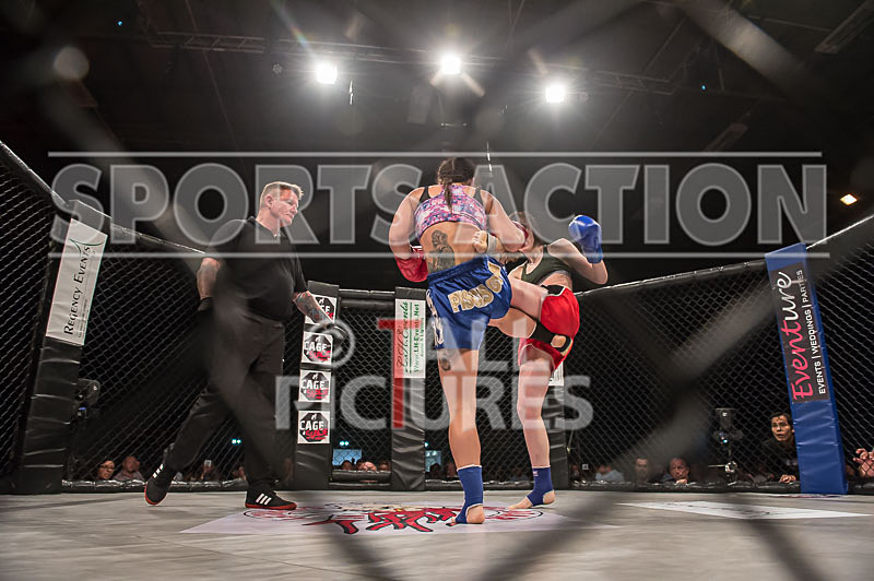 Stephanie Douglas v Lauren Sillence-41 - BOUT 6