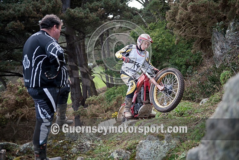 2-Day Trials_2012-141 - 2-DAY TRIALS 2012