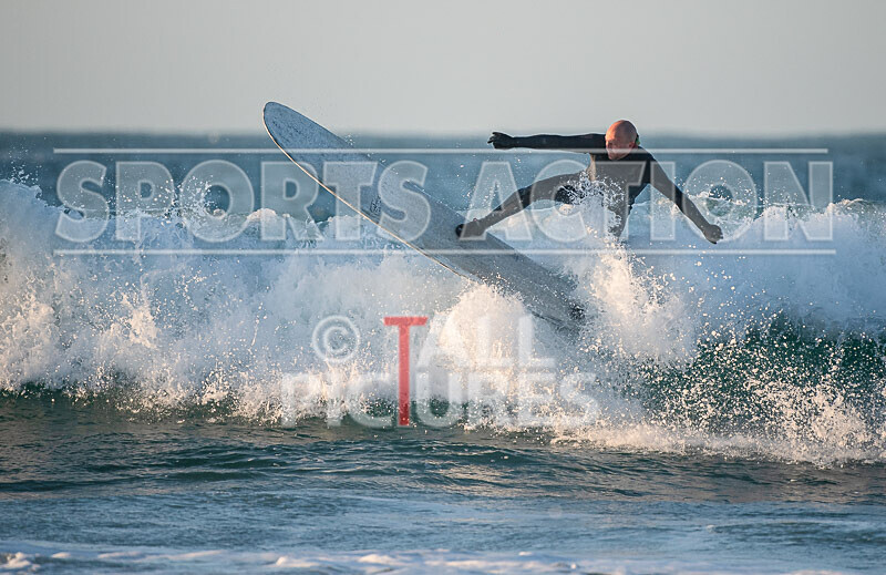 Vazon Surfing_27-02-2021-123 - SURFING AT VAZON BAY GUERNSEY