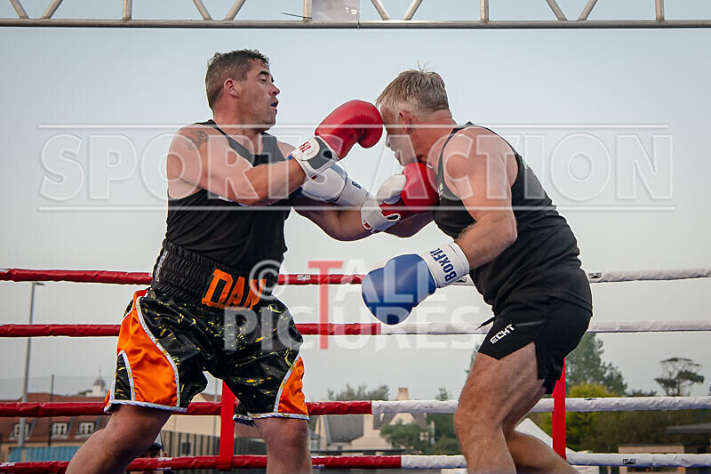 BOUT 16 - Dan -Loaded Gun- Le Sauvage v Gary -Night Night- Naftel-5 - BOUT 16 - Dan 'Loaded Gun' Le Sauvage v Gary 'Night Night' Naftel