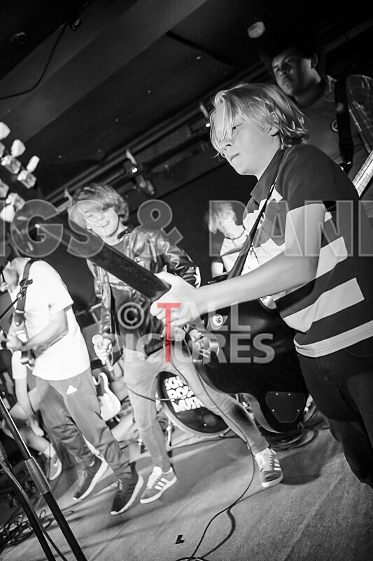 Australian Death Roach-35 - AUSTRALIAN DEATH ROACH