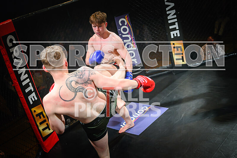 BOUT- 6 - Fin Aitkin v Pharrell Taylor-68 - BOUT 6 - Fin Aitkin v Pharrell Taylor