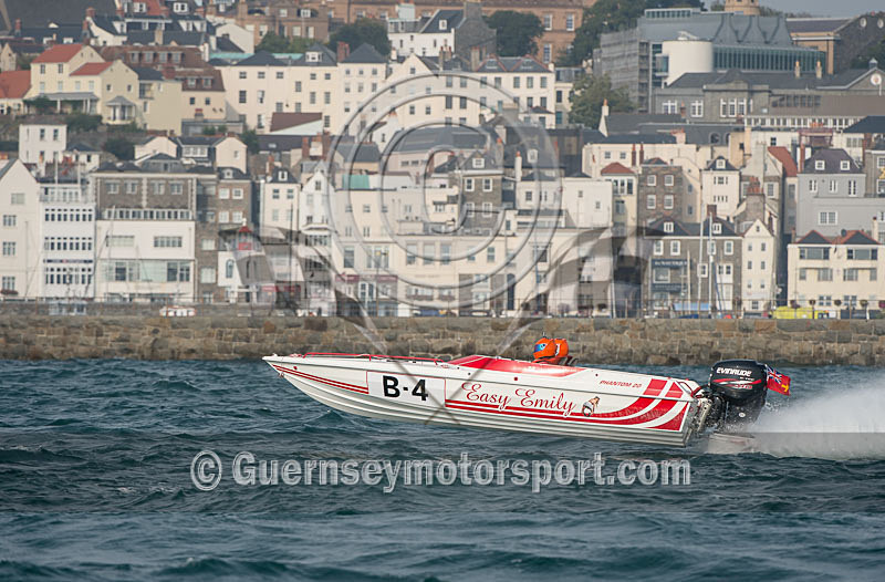 Worlds Powerboats_2014_Race-2-91 - UIM CLASS 3A & 3B WORLD OFFSHORE CHAMPIONSHIP_RACE-2