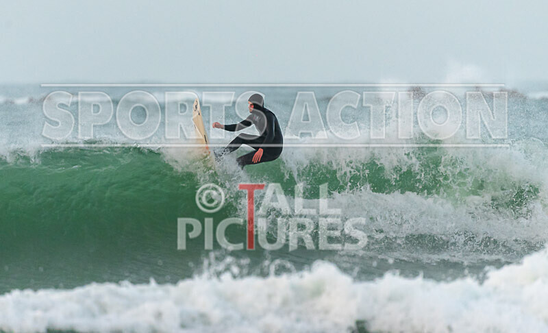 Surfing_New Years Eve 2021-11 - NEW YEARS EVE SURFING 2021