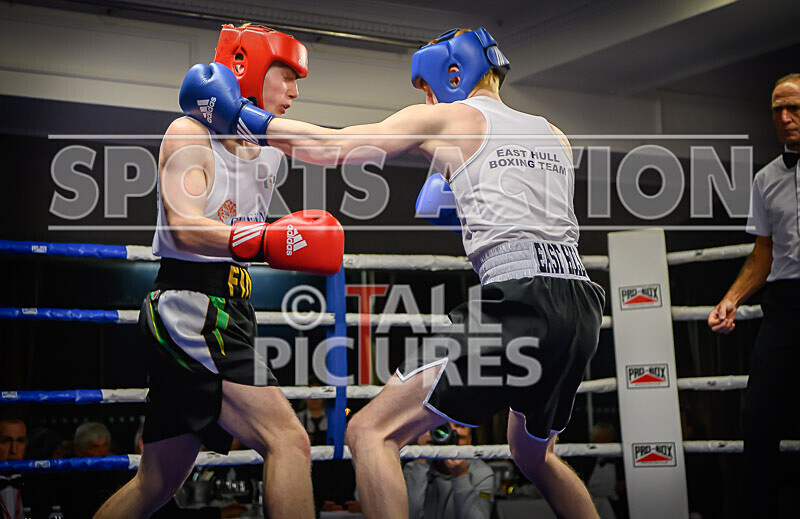 BOUT- 5 - Finn Walsh v Alix Watkins-55 - BOUT: 5 - Finn Walsh v Alix Watkins