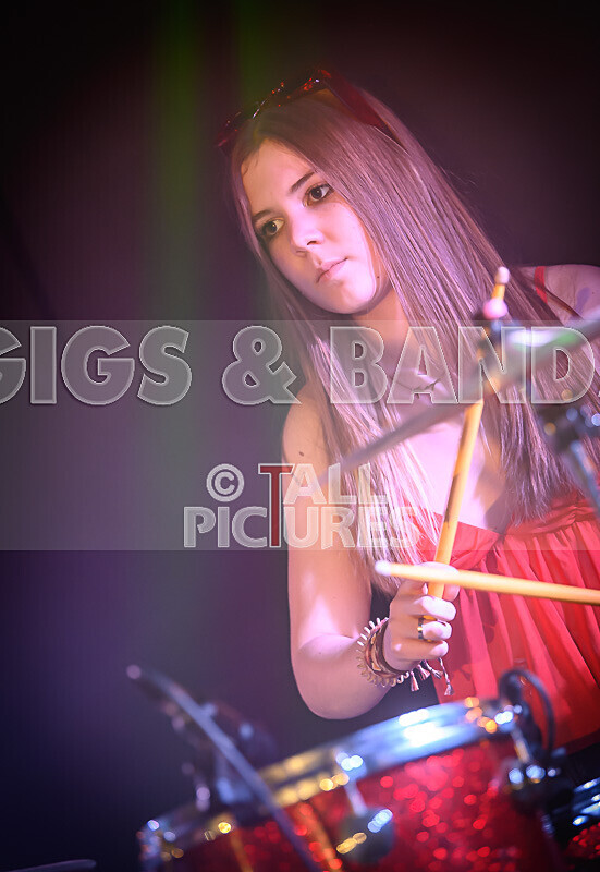 Bonnie and the Others-29 - BONNIE AND THE OTHERS