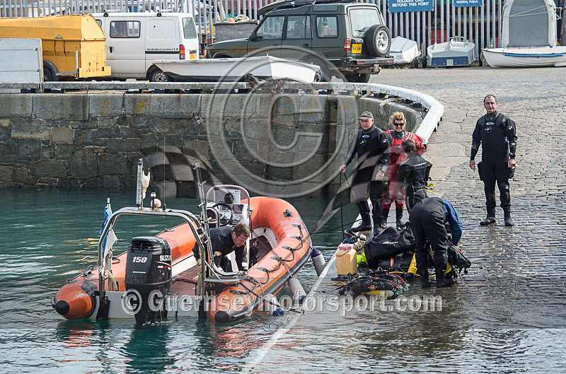 Worlds Powerboats_2014_Race-2-310 - UIM CLASS 3A & 3B WORLD OFFSHORE CHAMPIONSHIP_RACE-2