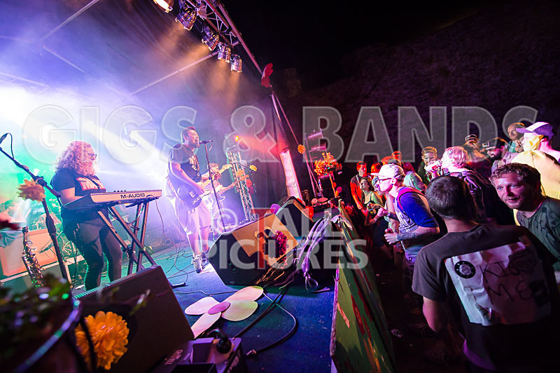 Honest Crooks-185 - HONEST CROOKS