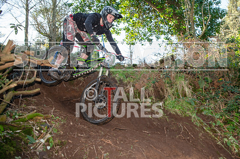 MTB Downhill_19-01-2020-138 - MTB WINTER DOWNHILL 2020_ROUND-2