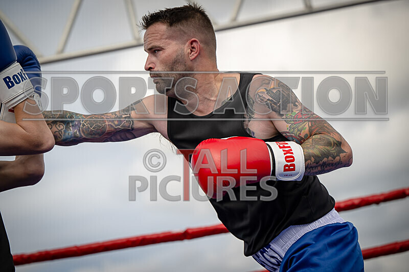 BOUT 3- Martin the not so Raging Bull Le Prevost v Ben Hizzy Hislop-47 - BOUT 3- Martin 'the not so Raging Bull' Le Prevost v Ben 'Hizzy' Hislop