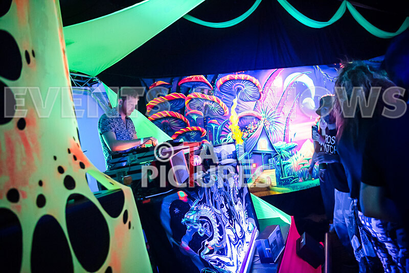 Chaos 16_The Scene-57 - CHAOS 16_THE SCENE