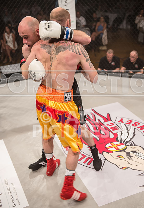 Lee Waterman v Danny Smith-17 - BOUT 1