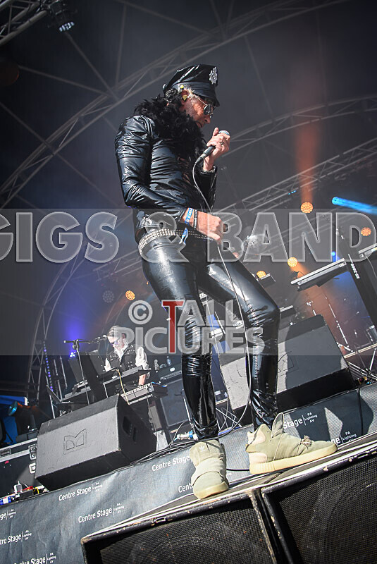 Fade 2 Grey-499 - FADE 2 GREY