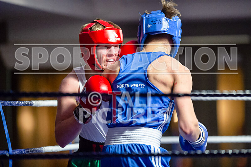 BOUT-6_Middleweight- Luke Robert v Gabriel McHugh-13 - BOUT-6_Luke Robert v Gabriel McHugh