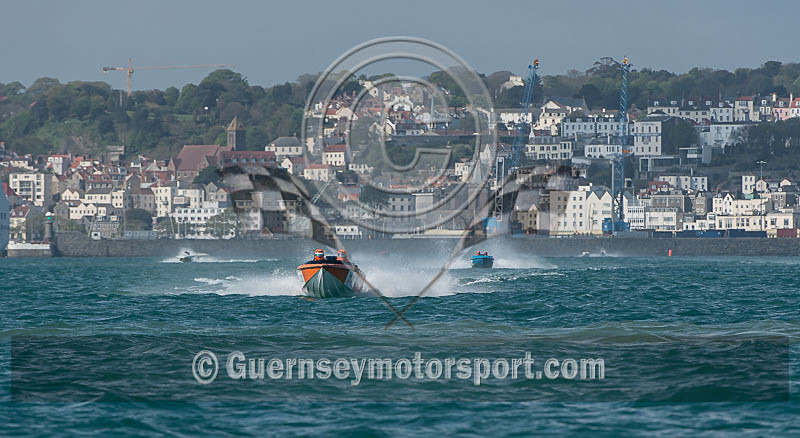 Powerboat Racing 2014_Race-1-75 - RACE-1 NORTH BEACH OUTER