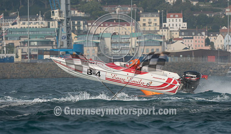 Powerboats_Race-3-104 - UIM CLASS 3A & 3B WORLD OFFSHORE CHAMPIONSHIP_RACE-3