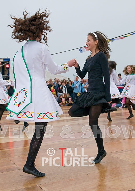 Lib Day08-180 - 2008 DAYTIME ATMOSPHERE