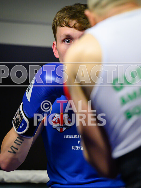 BOUT- 10 - Ruslan Gogercaks v Marcus Rees-37 - BOUT 10 - Ruslan Gogercaks v Marcus Rees