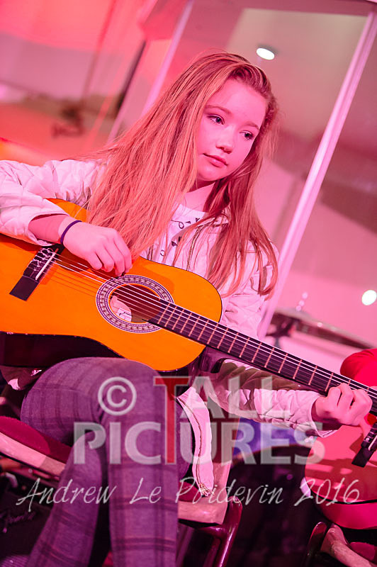 SoPM Christmas Concert 2016-82 - SCHOOL OF POPULAR MUSIC CHRISTMAS CONCERT 2016