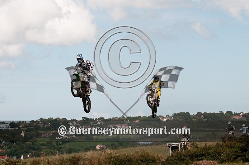 Hogwash_09-18 - HOGWASH 2009 - SCENE